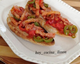 Foto del paso 7 de la receta: Tostas de pimientos y bacon