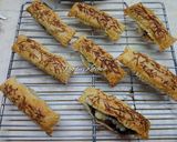 Foto langkah ke 7 dari resep Banana Choco Cheese Pastry.