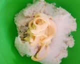 Foto langkah ke 1 dari resep Bola-bola Singkong Topping Sirup Gula Aren.