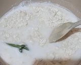 Foto langkah ke 4 dari resep Kue Lumpur Pandan Vla Santan.