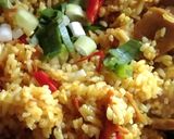Foto langkah ke 4 dari resep Nasi Goreng Kunyit.