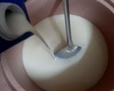 Hình bước làm 1 của món Yaourt cờ đỏ sao vàng