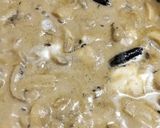A picture of step 7 of Malai Mushroom Korma.