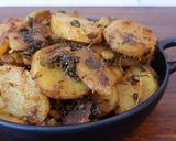 A picture of step 3 of Masala Potato.