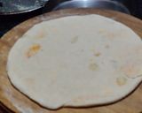 A picture of step 7 of Yogurt Paneer Paratha / Paneer Kad Paratha.