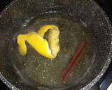 Foto del paso 2 de la receta: Almíbar de hebra floja