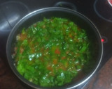 Foto del paso 3 de la receta: Guiso de judías blancas con espinacas y merluza