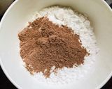 Hình bước làm 1 của món Bánh khúc cây giáng sinh