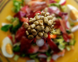 Foto del paso 8 de la receta: Ensalada de habitas baby con jamón