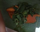 Foto langkah ke 4 dari resep Pepes Ayam Rica-Rica Kemangi.