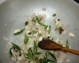 Foto langkah ke 3 dari resep Sarden Kaleng Terong Pedas.