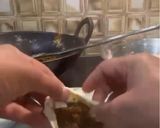 A picture of step 11 of Matar Kachori.