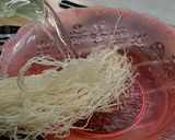 Foto langkah ke 1 dari resep Fu Yung Hai Bihun.