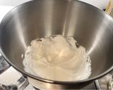 A picture of step 4 of Classic Tiramisu.