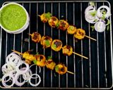 तंदूरी मशरूम टिक्का (tandoori mushroom tikka recipe in Hindi) रेसिपी चरण 5 फोटो