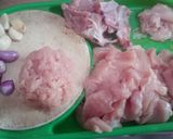 Foto langkah ke 1 dari resep Baso Ayam mix Wortel.