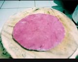 A picture of step 4 of Delicious healthy beetroot rolls.