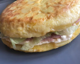 Foto del paso 4 de la receta: Tortilla de patatas rellena! 🤤🍽