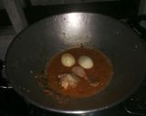 Foto langkah ke 3 dari resep Ayam dan telur balado.