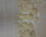 A picture of step 5 of Soft layered chapati.