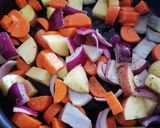 Foto del paso 2 de la receta: Pollo al horno con verduras
