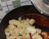 A picture of step 3 of Chole Aloo ki Chaat.
