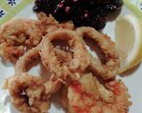 Foto del paso 5 de la receta: Rabas y langostinos empanados