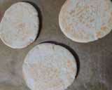 Foto del paso 3 de la receta: Sándwich con pan de pita