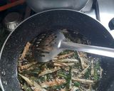 A picture of step 3 of Crispy Bhindi.