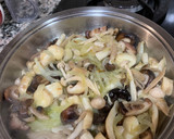 Foto del paso 2 de la receta: Filetes de pavo y salmón al horno con setas