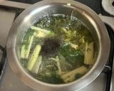 A picture of step 2 of Mint Leaves & Lemon Grass Tea ☕️.