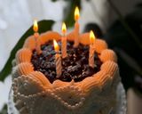 A picture of step 8 of Red velvet Berry cake.