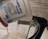 A picture of step 2 of Banana Honey Smoothie.