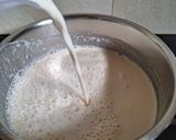 Foto langkah ke 1 dari resep Crackers Ice Cream Bar.