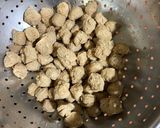A picture of step 1 of Homemade soya chaap.