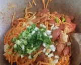Foto langkah ke 9 dari resep Mie Gomak / Mie Besar Goreng.
