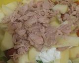 Foto del paso 3 de la receta: 🥗Ensalada de garbanzos, requesón y atún 🧀