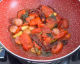 A picture of step 4 of Tomato Chutney.