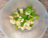 Foto del paso 1 de la receta: Gazpacho de Pera y Hierbabuena