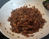 Foto del paso 4 de la receta Longaniza sobre cama de berenjena y cebolla