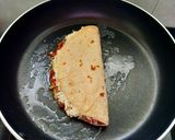 A picture of step 7 of Cheesy Rajma Pockets.