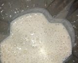A picture of step 5 of Banana Vanilla milkshake.