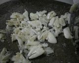 Foto langkah ke 4 dari resep Sup Ayam Rempah.