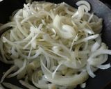 Foto del paso 2 de la receta: Tarta quiche de calabaza, cebolla y tofu