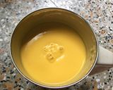 A picture of step 3 of Mango Milkshake.