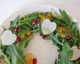 A picture of step 5 of Christmas Wreath Salad ✨💚🎄.