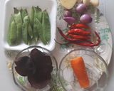 Foto langkah ke 1 dari resep Tumis Akar Lotus.