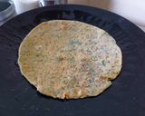 A picture of step 17 of Methi matar malai stuffed paratha.