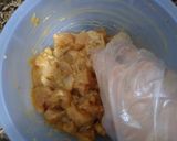 Foto langkah ke 2 dari resep Ayam Goreng Pandan.