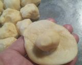 Foto langkah ke 4 dari resep Bolen Pisang Coklat Keju.